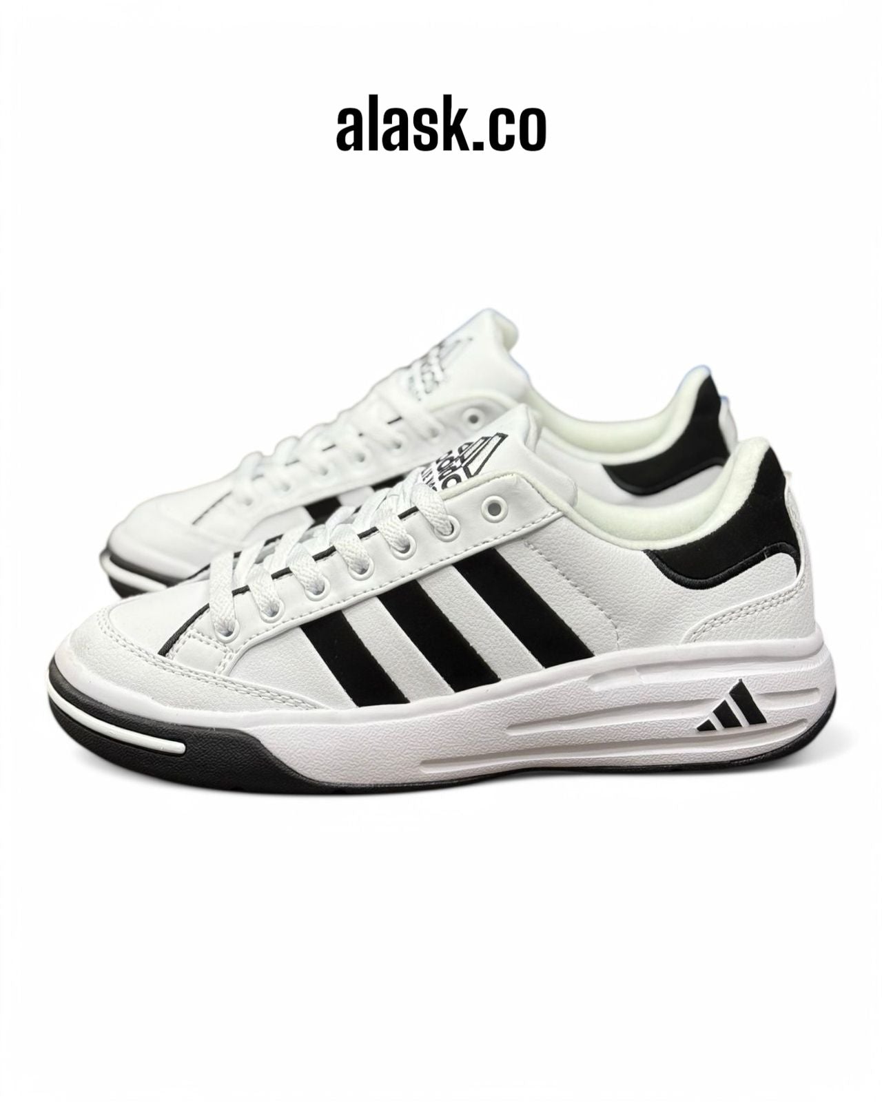 A D I D A S. NASTASE B/N