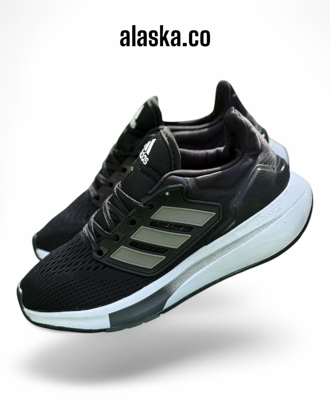 A D I D A S. EQT DAMA N/B