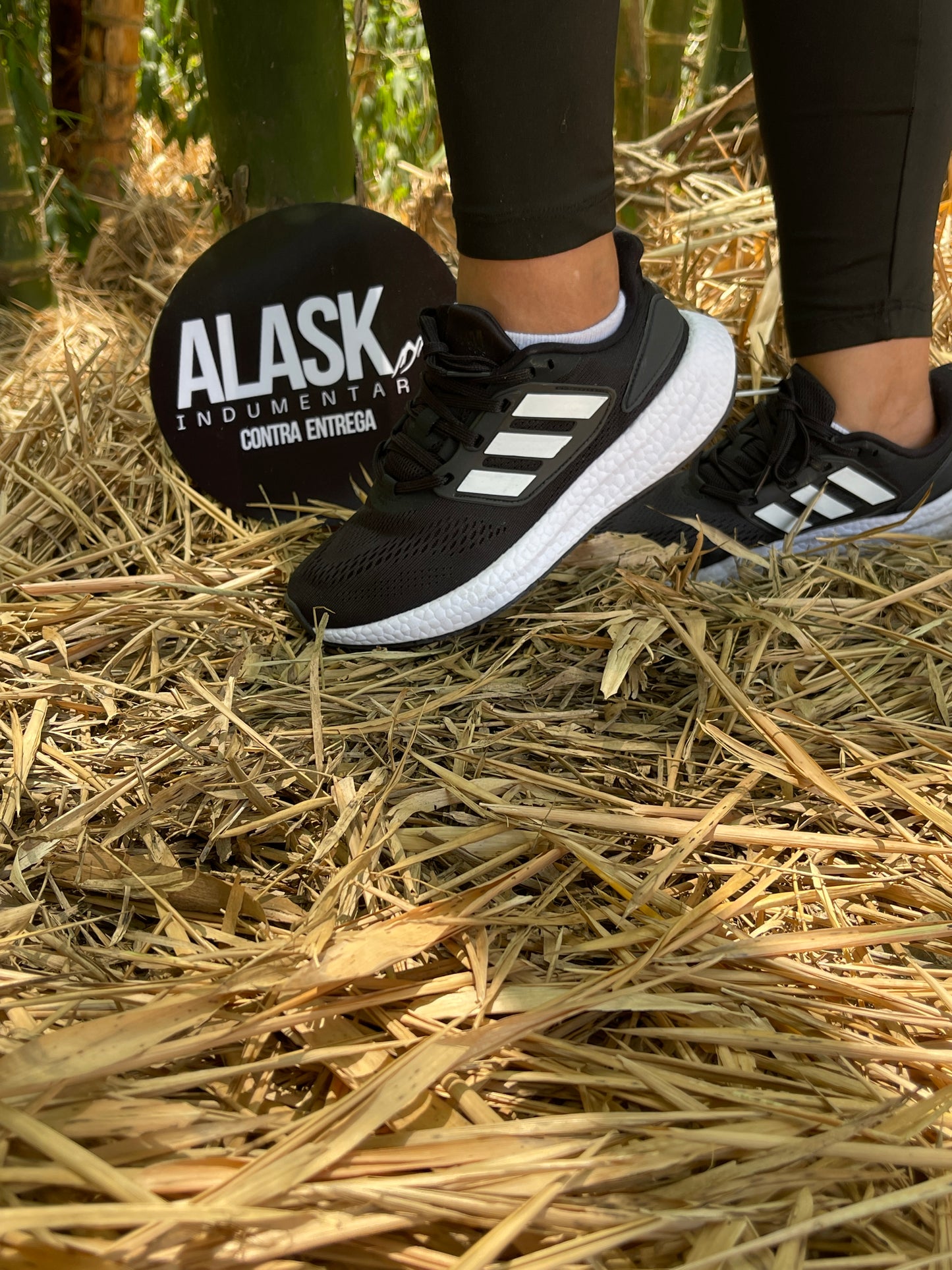 ADDAS PUREBOOST DAMA B/N