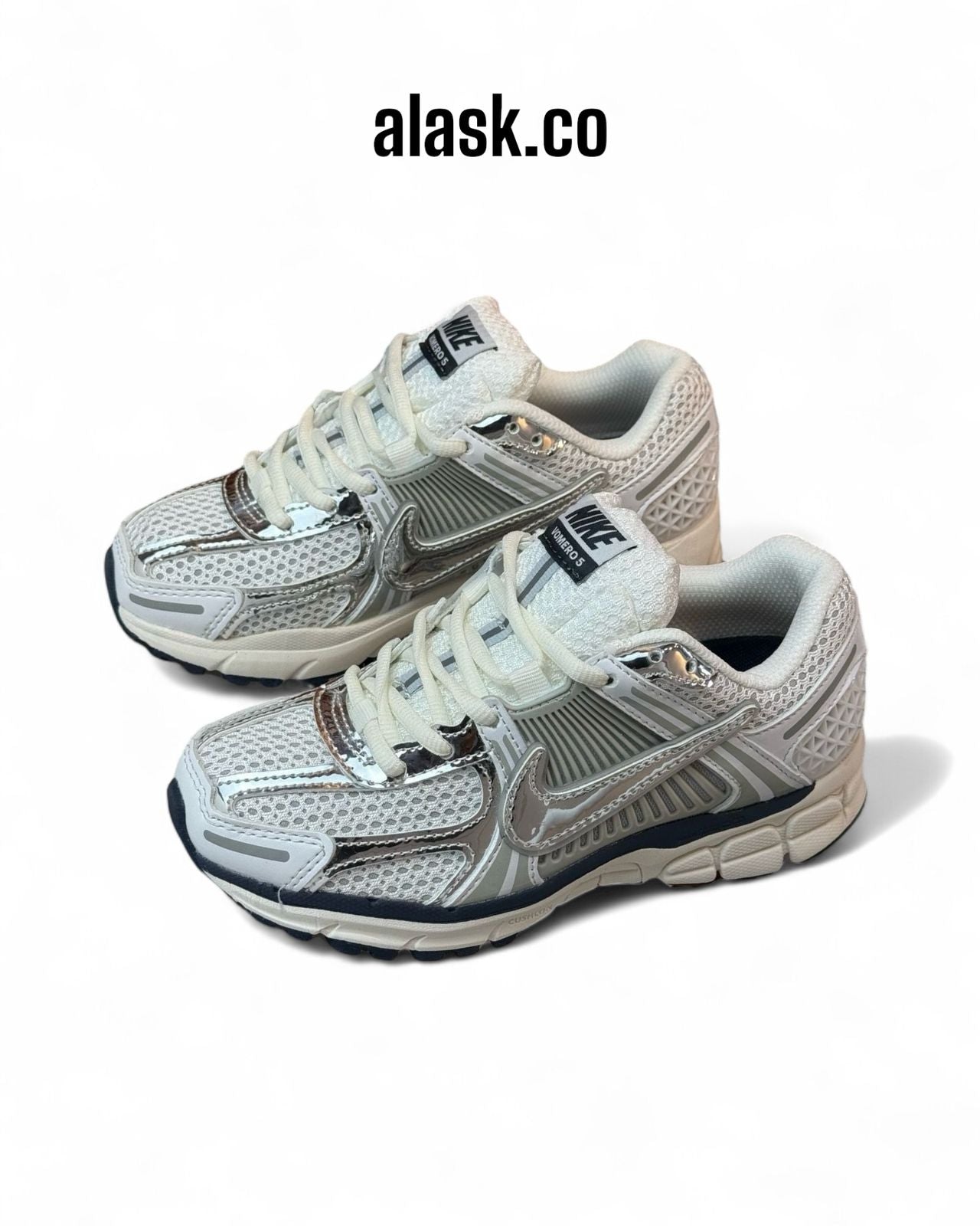 N I K E VOMERO  DAMA & HOMBRE