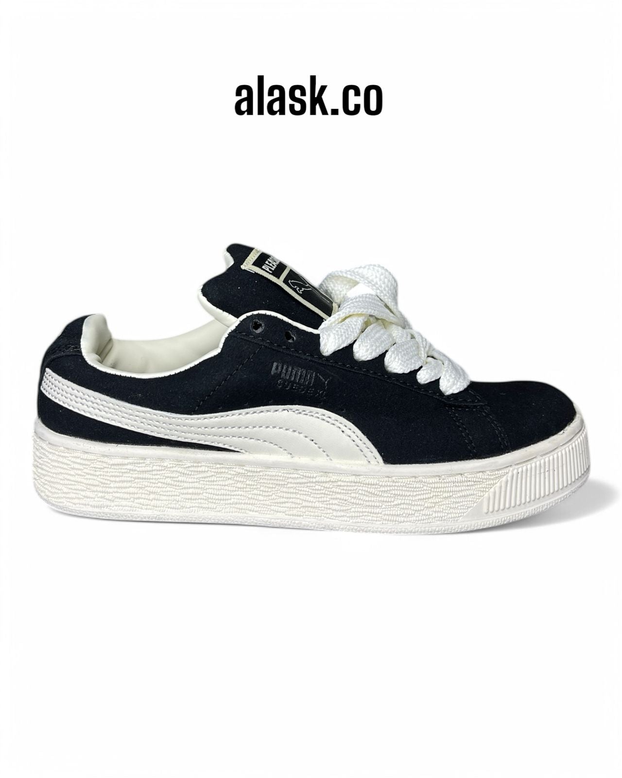 P U M A     SUEDE   X  L    DAMA  N/B  ENVIO GRATIS